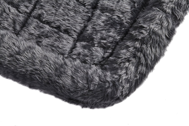 / Quiettime Gray Fleece, Plush Bolstered Bed/ Fits 30-Inch Crate/ Model-40230